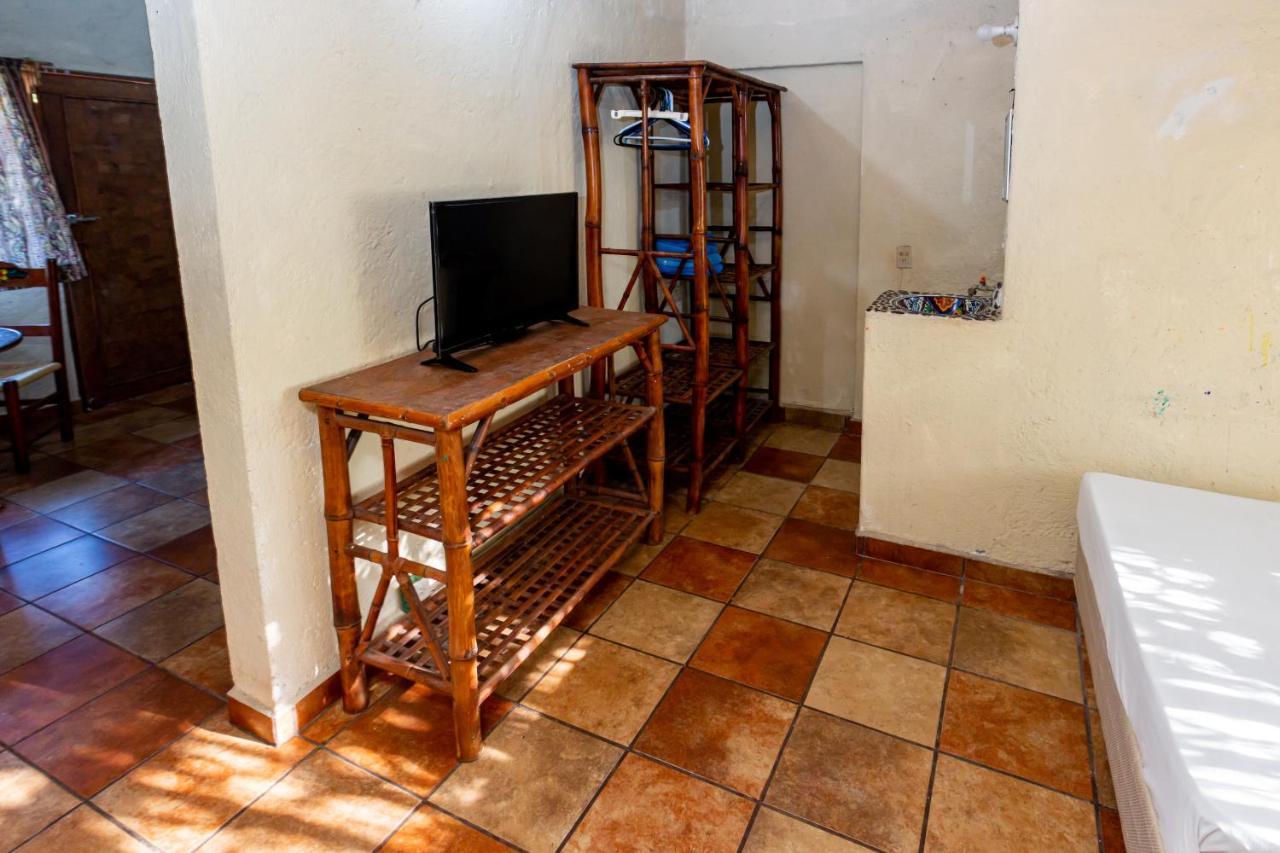 Casa Mexica Bungalows Zihuatanejo Dış mekan fotoğraf