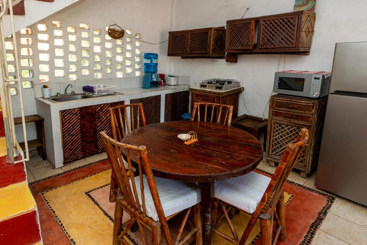 Casa Mexica Bungalows Zihuatanejo Dış mekan fotoğraf