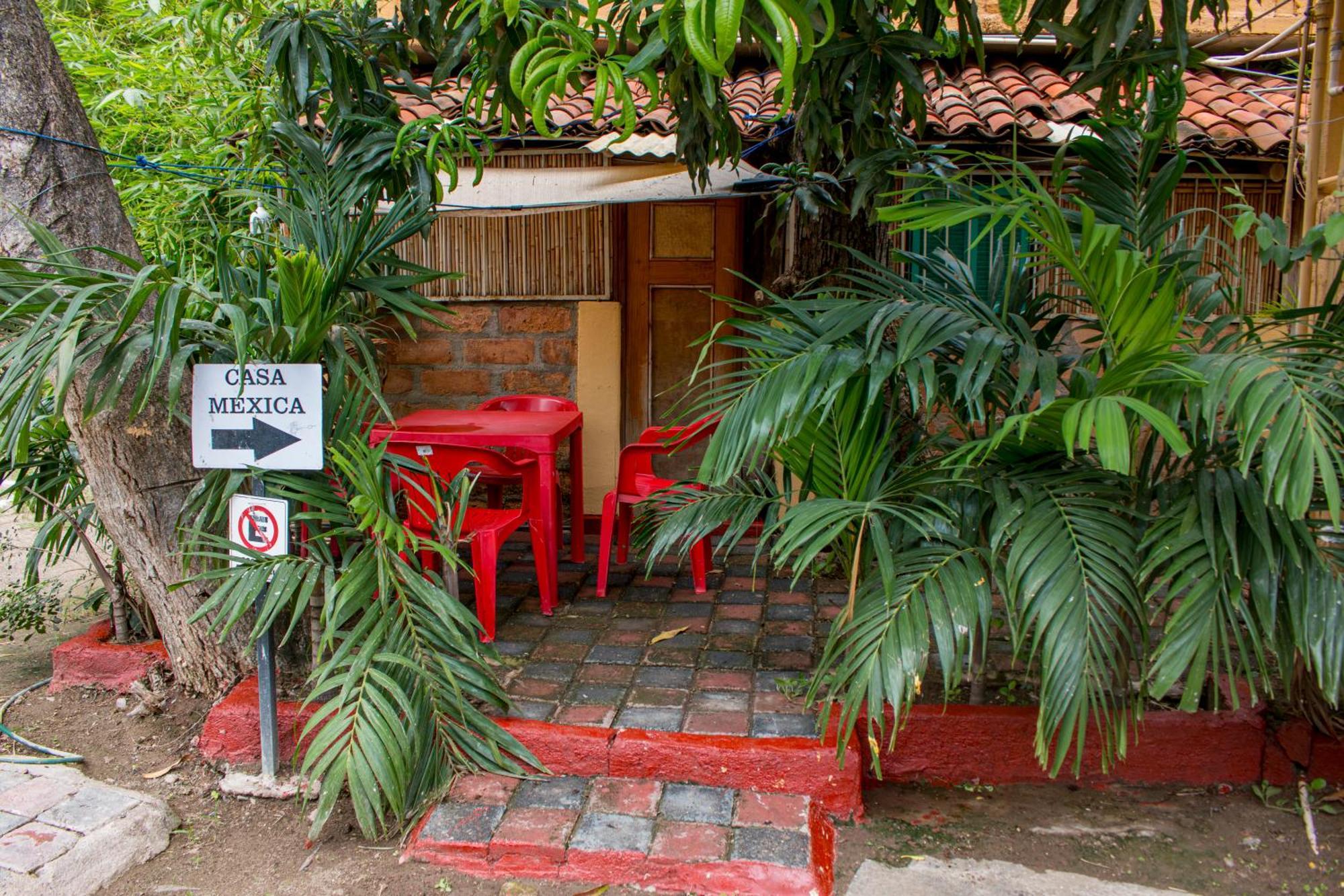 Casa Mexica Bungalows Zihuatanejo Dış mekan fotoğraf